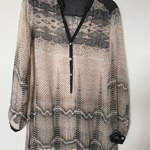 Blouse à manches longues, beige et noire